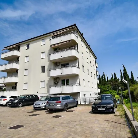 Nada Apartment